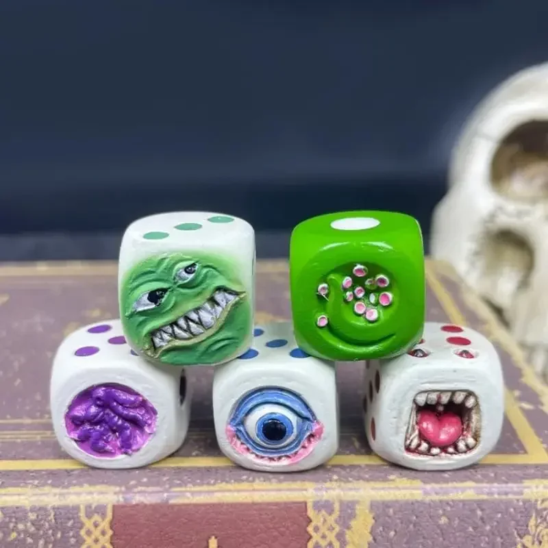 Набор кубиков из смолы с изобр – обзор и цена Board Game Dungeons And Dragons